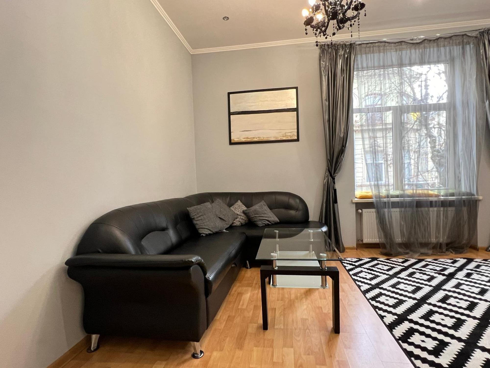Apartments On Skoryka Str Львов Экстерьер фото